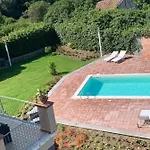 Bed & Breakfast Etelka 4*