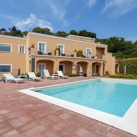 Bed & Breakfast Etelka Aci Castello