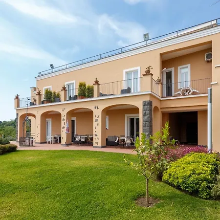 Bed & Breakfast Etelka Aci Castello
