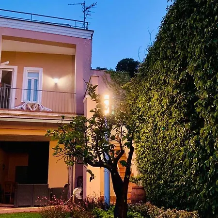 Bed & Breakfast Etelka 3*