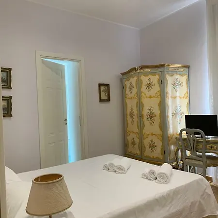 Etelka Bed & Breakfast Aci Castello